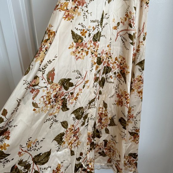 Reformation Veria Maxi Silk Dress Sz 8 Bella Floral Wrap Front Halter - Picture 5 of 11